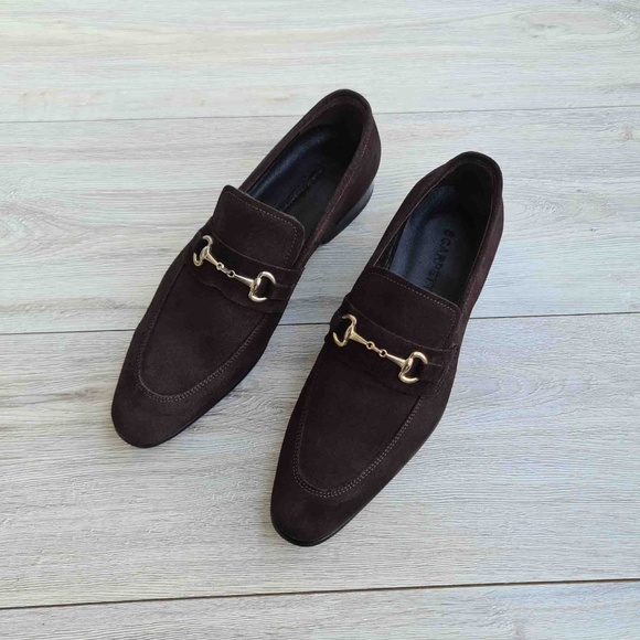 Leather Loafer with Hand-stitched Sole